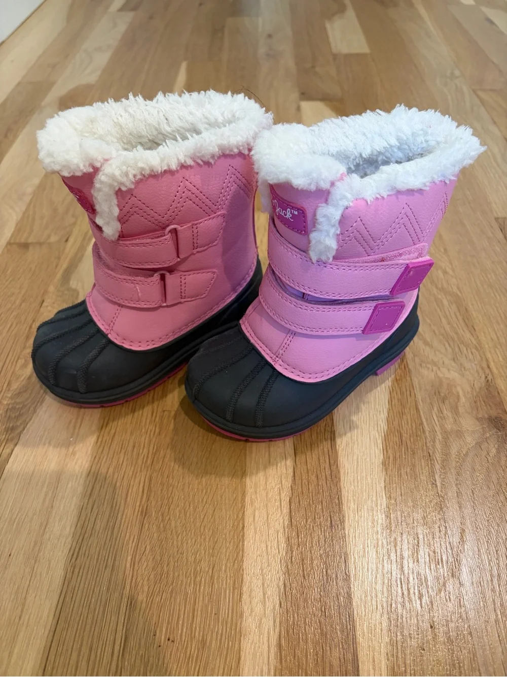 Cat & Jack Pink and Black Toddler Kids  Pink Winter Snow Boots 7T